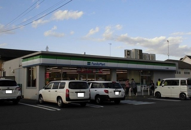 パーク　サイド　エイシュウの周辺|ファミリーマート つくば梅園店まで500m