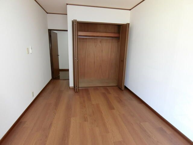 ハイツボヌールの寝室