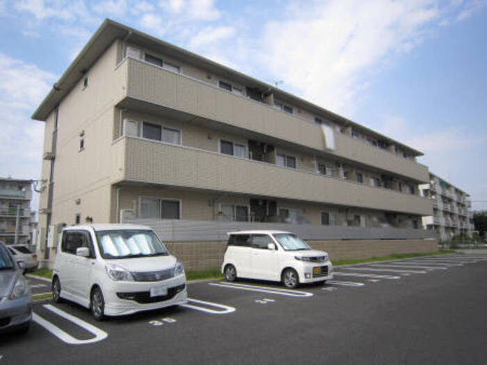 熊本市東区江津２丁目のアパート