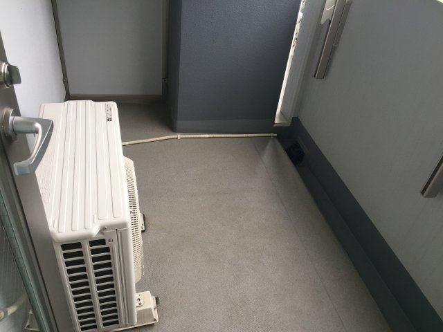 レヴィ亀戸のバルコニー