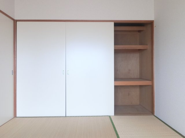 グリーン早稲田の収納