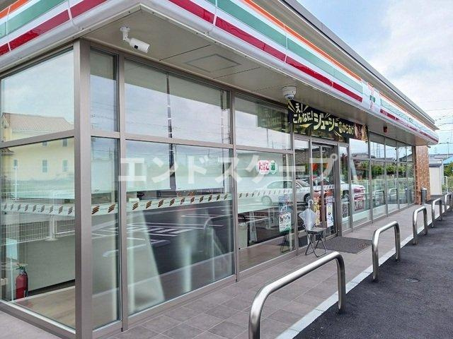 カファーラＡの周辺|セブンイレブン宮本町店まで600m
高崎、前橋のお部屋探しはエンドスケープまで！お客様の理想お聞かせ下さい♪