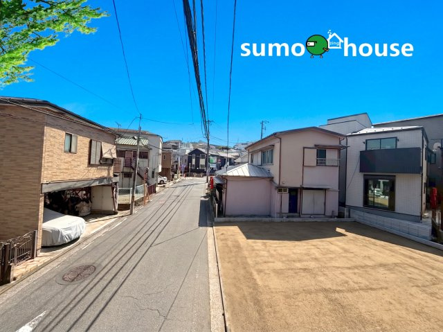 横浜市西区元久保町010②　1号棟の前面道路含む現地写真|前面道路含む現地写真です