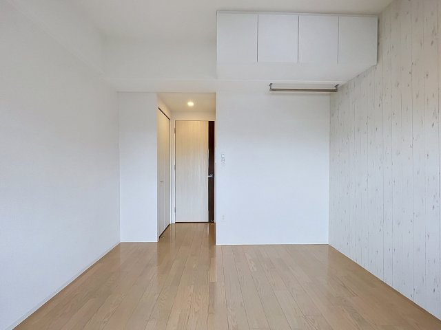 アルティザ淡路駅東の居間・リビング