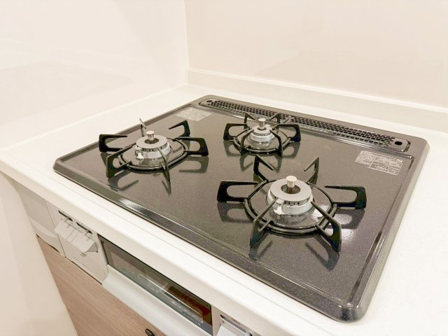 分譲戸建　駒岡4丁目　3号棟のキッチン|お料理しやすいキッチンです