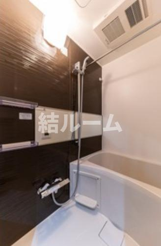 荒川区東日暮里５丁目の賃貸マンションの浴室|別号室参考写真