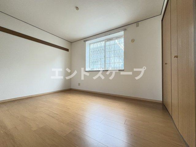 フォルトーナＡの居間・リビング|高崎、前橋のお部屋探しはエンドスケープまで！お客様の理想お聞かせ下さい♪