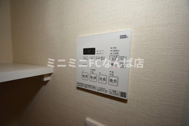 シーズンフラッツ靱本町