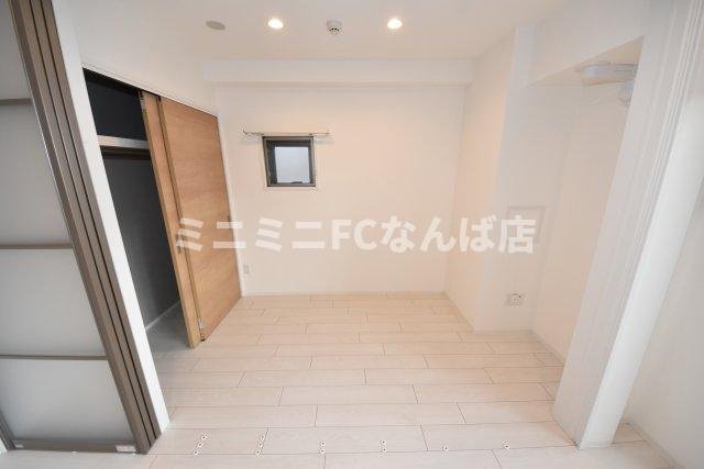 シーズンフラッツ靱本町の寝室