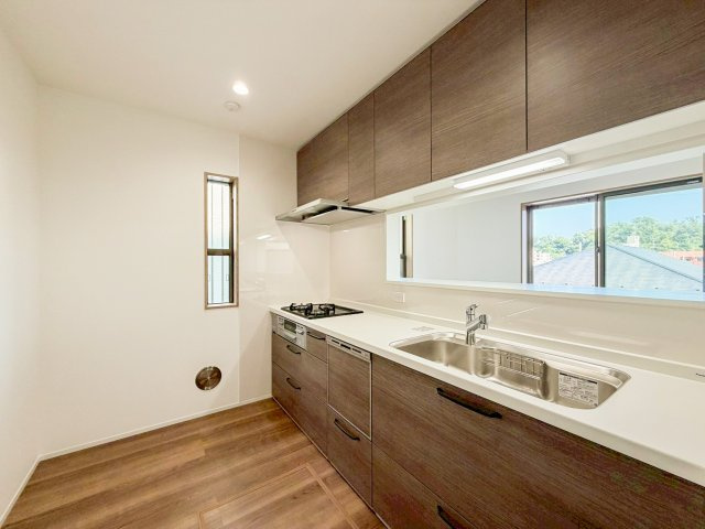 分譲戸建　駒岡4丁目　2号棟のキッチン|キッチンでお料理をお楽しみください