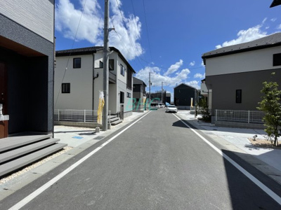 【前面道路含む現地写真】 | 雄琴５丁目　全１４棟２期６号棟