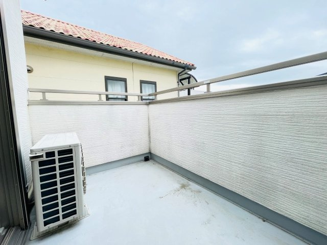 岡崎市坂左右町のバルコニー