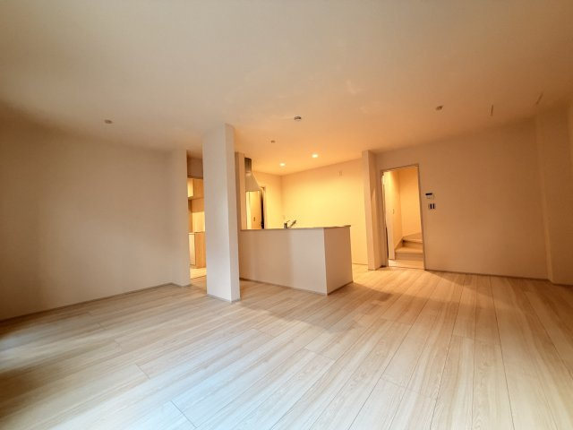 【居間・リビング】 | 熊谷市別府第5   LiveleGarden.s　新築戸建　全1棟　1号棟