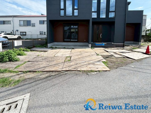 新築戸建　茅ヶ崎市東海岸北5丁目の駐車場|お車を所有される方に嬉しいカースペース。
