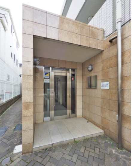 練馬区田柄２丁目の賃貸マンションのエントランス