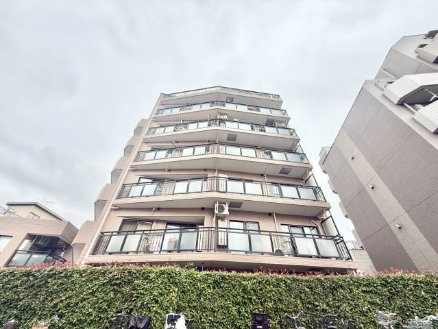 マイキャッスル西ヶ原・飛鳥山公園の外観|2026.05.28撮影

現地ご見学希望・資料請求などお気軽にお問い合わせ下さい！
03-5990-5201