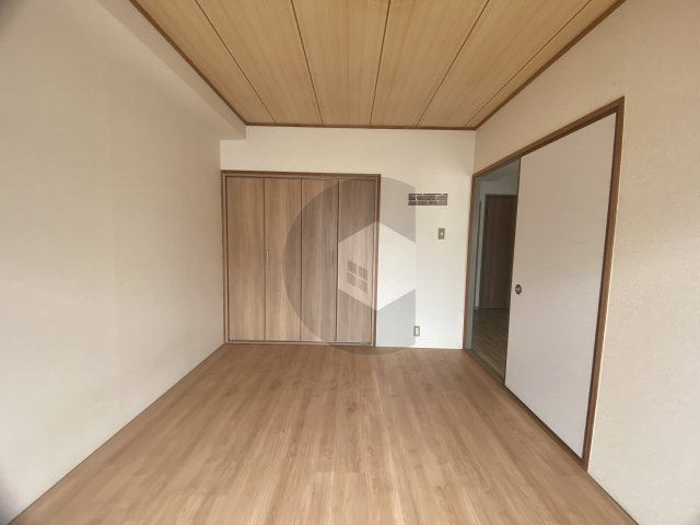 ファースト小阪の寝室