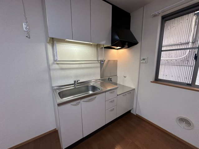 小阪別邸のキッチン