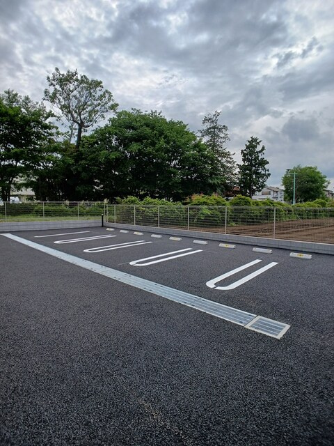 ラオハナ田無の駐車場