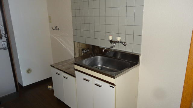 キッチン部新品　換気扇新品