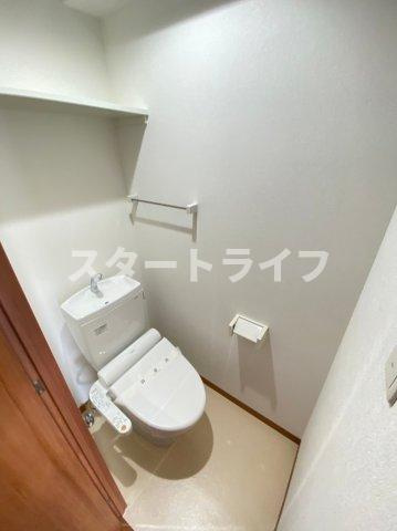 大阪市淀川区木川東２丁目の賃貸マンションのトイレ