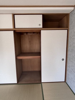 【収納】 | 竹川ビル  | 布団などが収納出来る押し入れです。