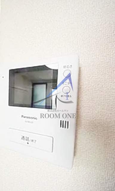 フェリーチェのセキュリティ|モニター付きインターホンです。
