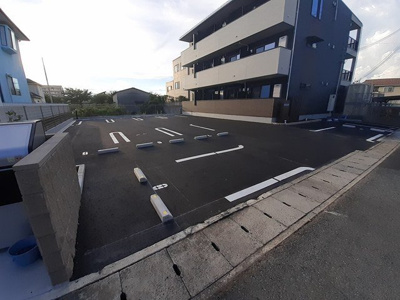 【駐車場】 | ドルチェ細江 | 駐車場です