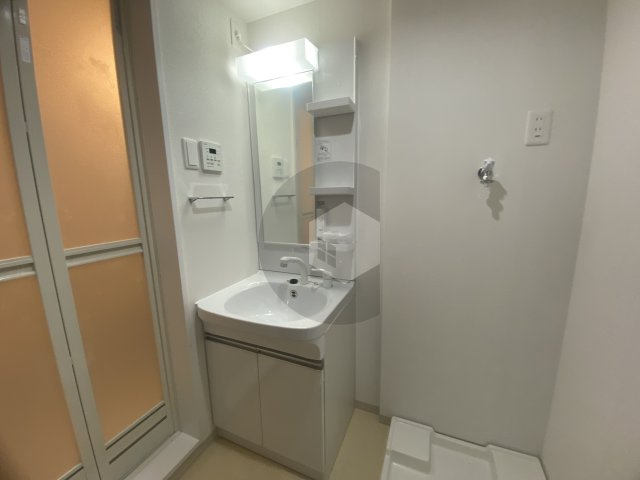 LUANAの独立洗面台