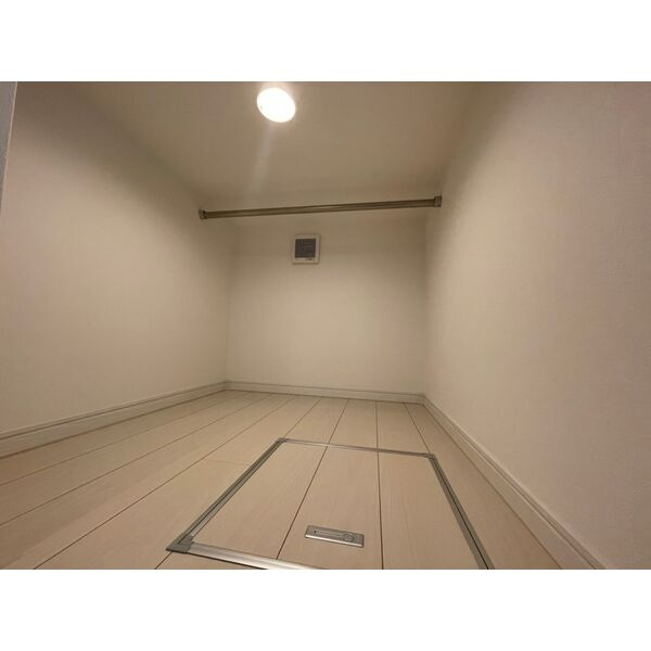 ローレルフォレスタ本陣　名古屋市賃貸　仲介手数料無料の収納