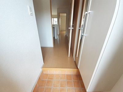 【玄関】 | プランドールⅠ | 収納もある玄関です