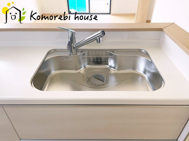 蓮田市黒浜2343番　新築一戸建て　ハートフルタウン　Cのキッチン|お料理しやすいキッチンです