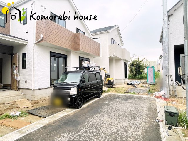蓮田市黒浜2343番　新築一戸建て　ハートフルタウン　Cの前面道路含む現地写真|前面道路含む現地写真です