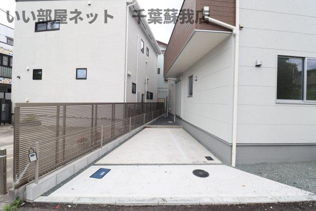 マイホームネクスト中央区寒川町Ⅱの庭