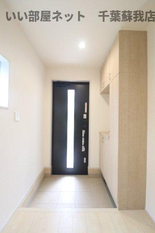 マイホームネクスト中央区寒川町Ⅱの玄関