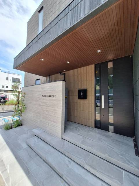 プルミエール湘南二宮Ⅰのエントランス|耐震耐火旭化成へーベルメゾン　２０２４．６完成　ＺＥＨ―Ｍ対応