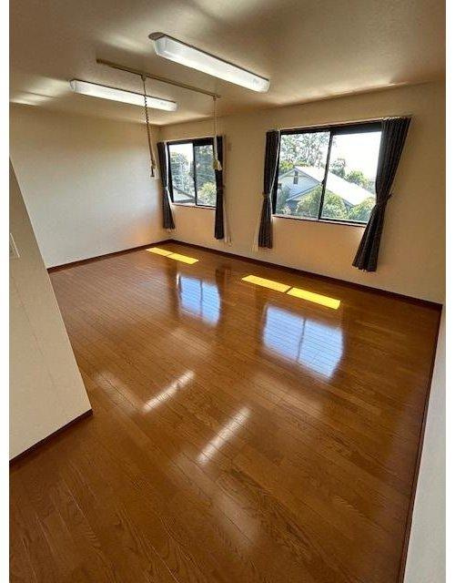 杵築市熊野の洋室