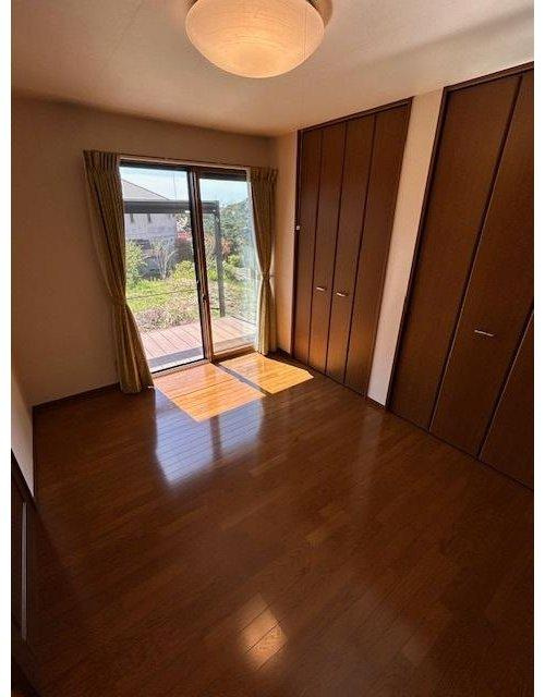 杵築市熊野の洋室