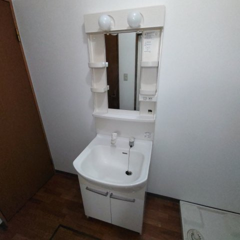 フロムリーフの洗面所