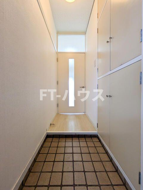 パールマンション習志野の玄関