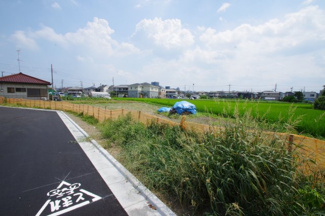 【前面道路含む現地写真】 | 【仲介手数料無料！！】府中市四谷3丁目　建築条件付き売地（全8区画）8区画　4140万円