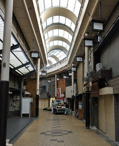 粉浜商店街貸店舗の周辺