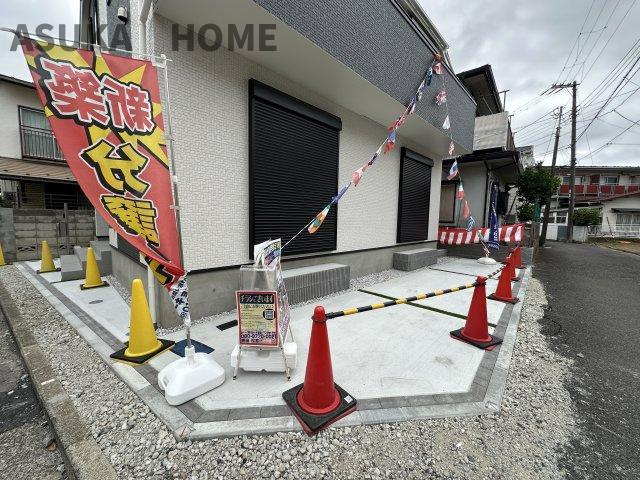 保土ケ谷区鎌谷町の駐車場|ゆったりスペースの駐車場なので車の出し入れラクラクです。お出かけする機会が増えそうですね。