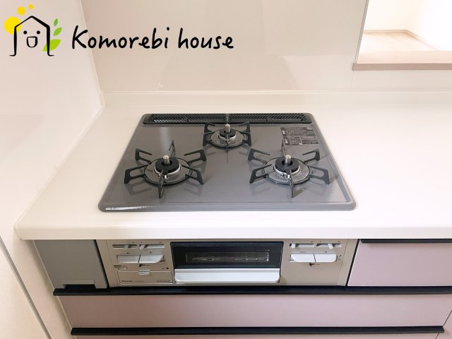 蓮田市黒浜2343番　新築一戸建て　ハートフルタウン　Dのキッチン|使いやすいキッチンです