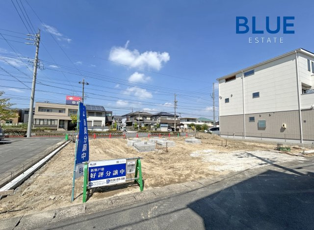 【蟹江町学戸Ⅲ 1号棟】南向き×大容量収納の前面道路含む現地写真|現地（2026.08末）撮影　現況：造成中