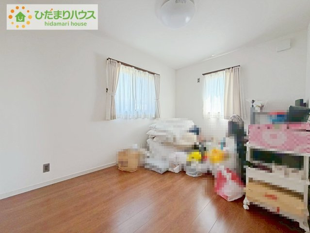 日立市東滑川町２丁目　中古戸建の洋室|２階に3部屋あるので、パパの書斎やママの趣味の部屋も実現可能です(^O^)