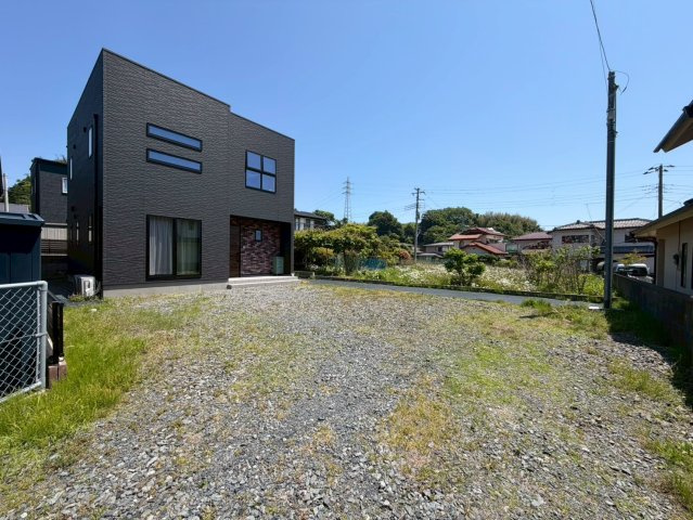 日立市東滑川町２丁目　中古戸建の駐車場|駐車場４台～止められます(^^♪
