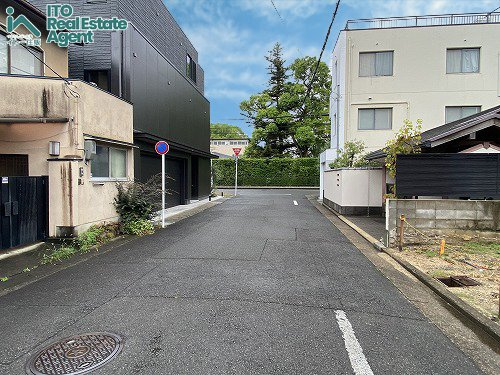 下鴨北園町 土地の前面道路含む現地写真