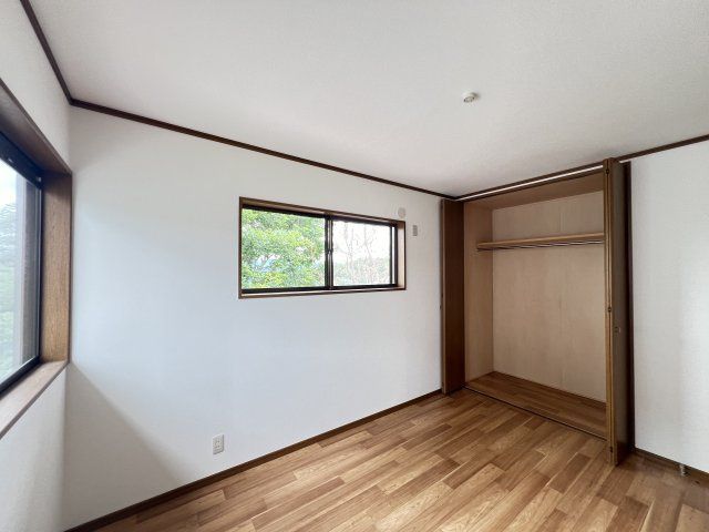 五條市田園5丁目　4SLDKの子供部屋|洋室6帖　収納付き