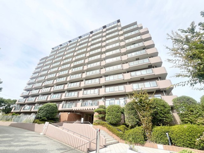 【外観】 | イトーピア東千里 | エイブル売買事業部では、箕面市・豊中市・吹田市・池田市・茨木市・高槻市の北摂エリア全域で、物件のご紹介を致しております。北摂エリアにて購入物件をお探しの際は、当社までお問合せ下さいませ。